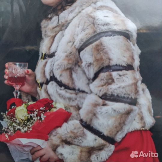 Шубка бренда Baby Phat, размер XL