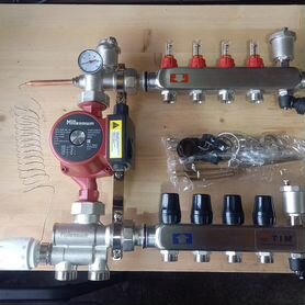 Коллекторы в сборе для теплого пола от 2 выходов