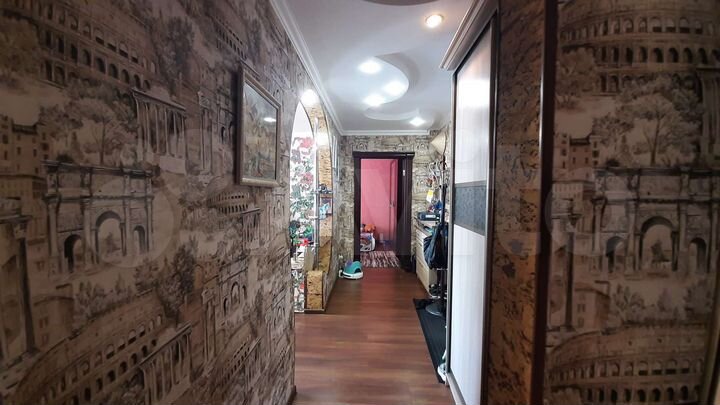 2-к. квартира, 52 м², 8/9 эт.