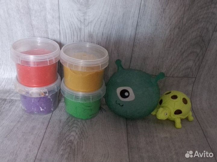 Кинетический песок, антистрессы