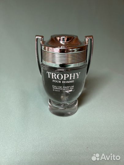 Trophy Pour homme парфюм