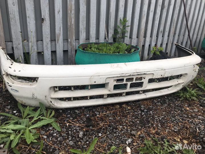 Бампер toyota sprinter