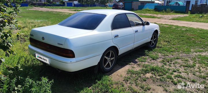 Toyota Crown 2.5 AT, 1992, 100 000 км