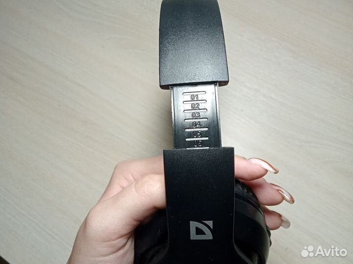 Беспроводные наушники