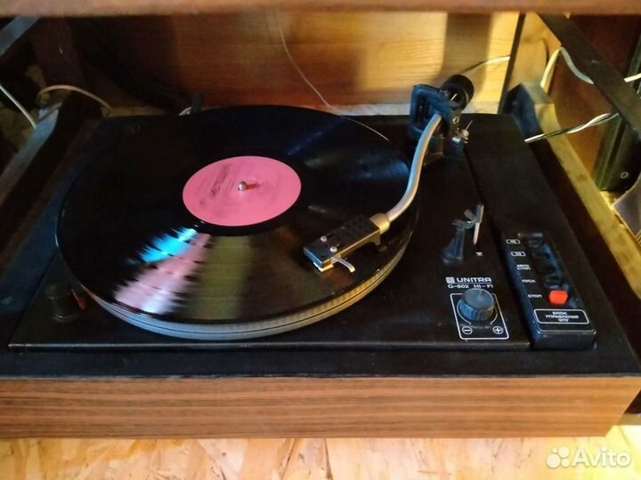 Проигрыватель винила