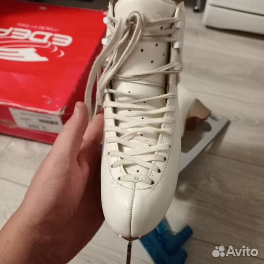 Фигурные коньки edea overture255