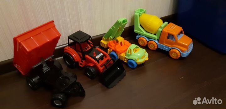 Игрушки детские машинки