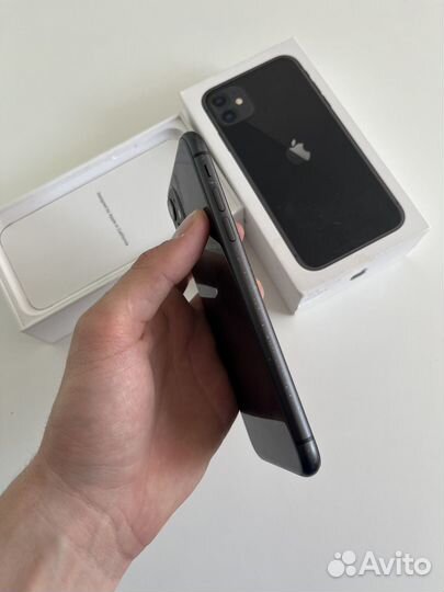 iPhone 11, 128 ГБ