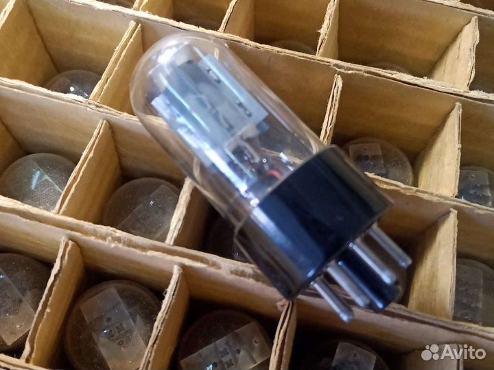 Радиолампа СССР новая 6Н7С 99 шт одним лотом