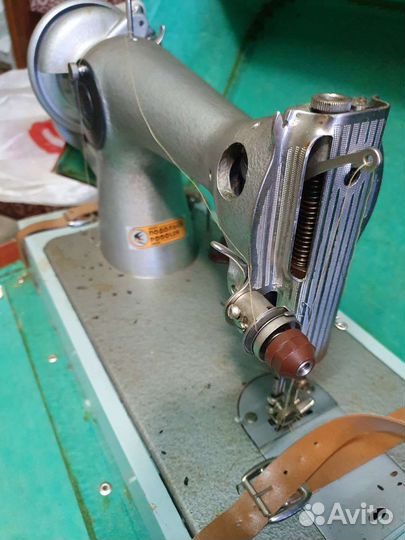 Машинка швейная раритетная Подольск