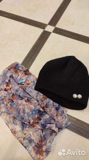 Шапка шерстяная женская. Берет