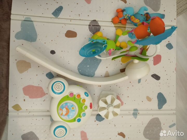 Мобиль tiny love на кроватку