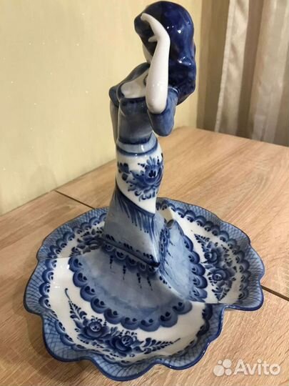 Гжель конфетница