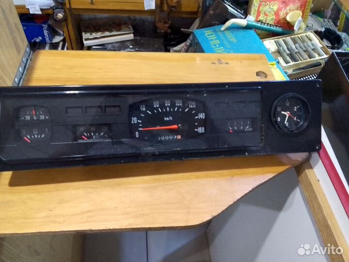 Щиток прибора на Волгу и Генератор Оригинал