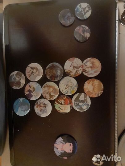 Аниме значки