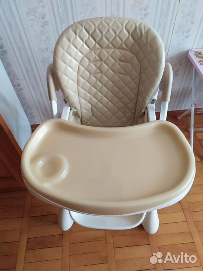 Стульчик для кормления Carello Caramel