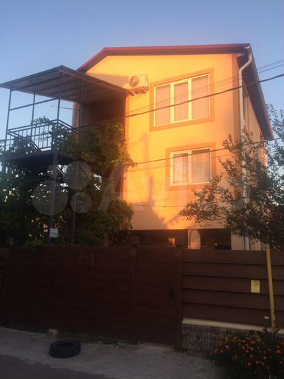 Комната 25 м² в 1-к., 2/3 эт.