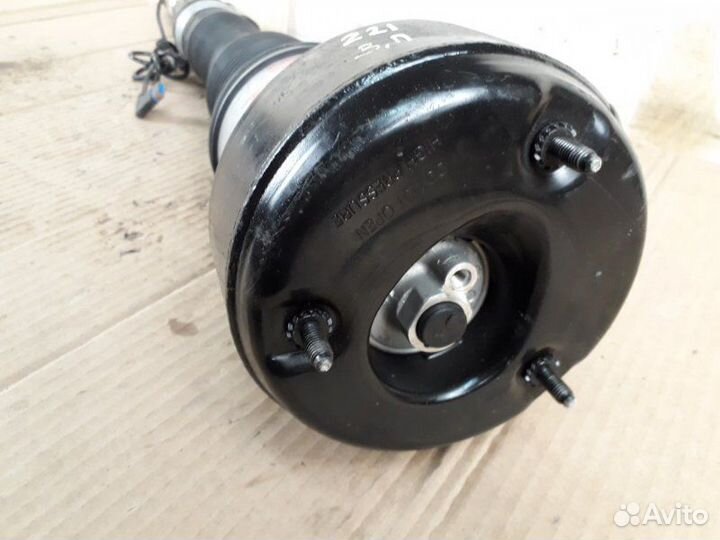 Амортизатор задний правый Mercedes-Benz S-Class Cl