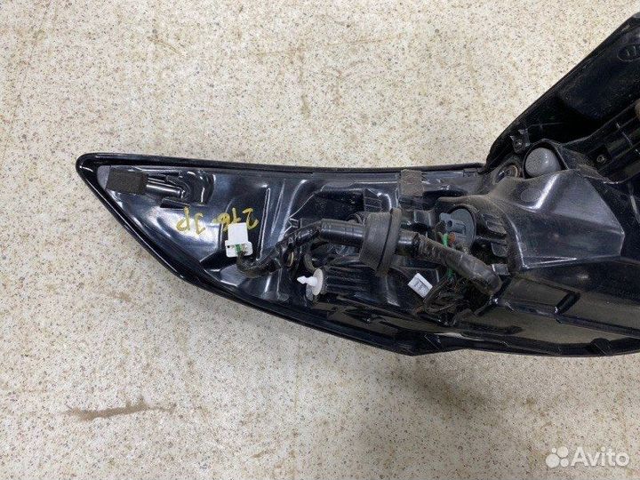 Задний Правый Фонарь Mazda CX9 2 2016-2021г.в