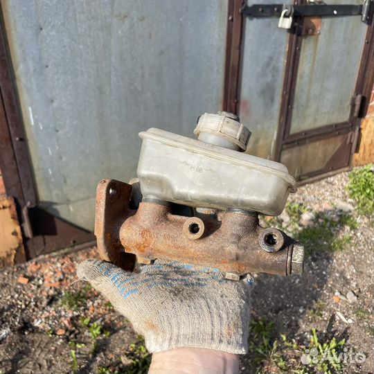 Тормозной цилиндр ваз