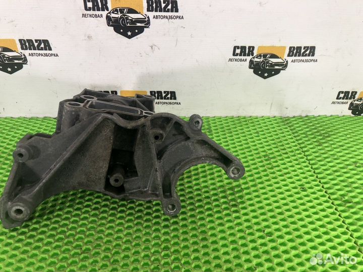 Кронштейн гидроусилителя