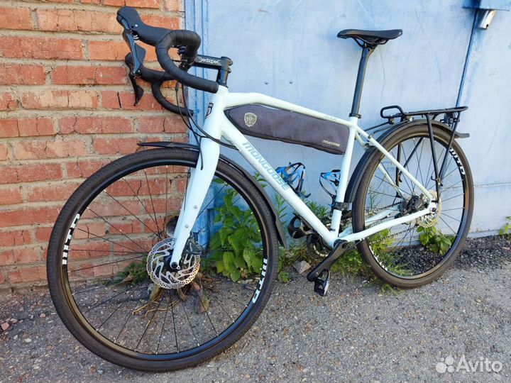 Шоссейный велосипед Mongoose