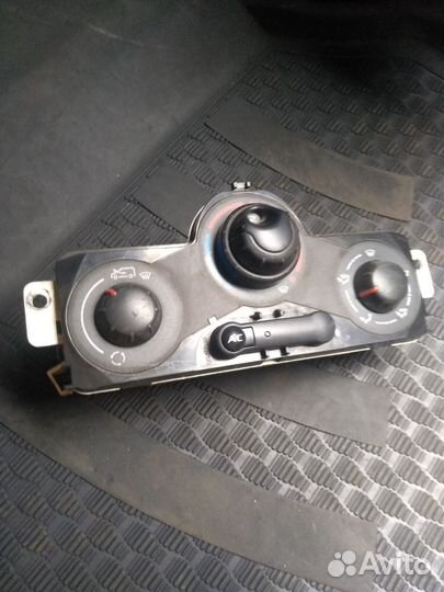 Регулятор печки Renault Kangoo 2