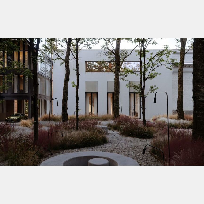 3-к. квартира, 145,6 м², 8/13 эт.