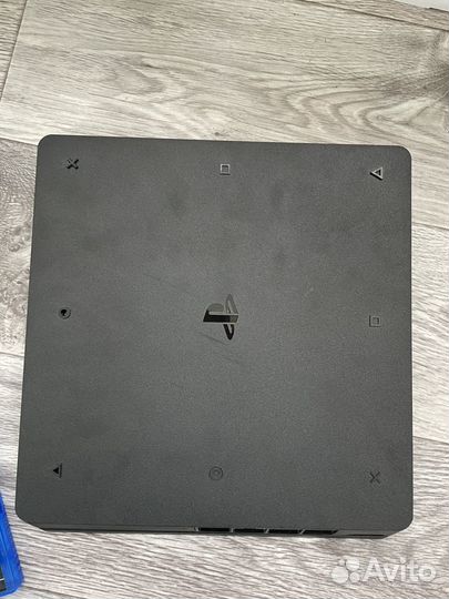 Sony PS4 Slim 1tb