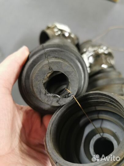 Пыльник шруса москвич 2141