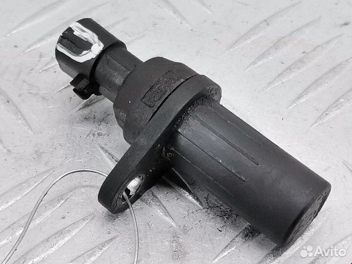 Датчик коленвала Fiat Punto 2 рест. 2009