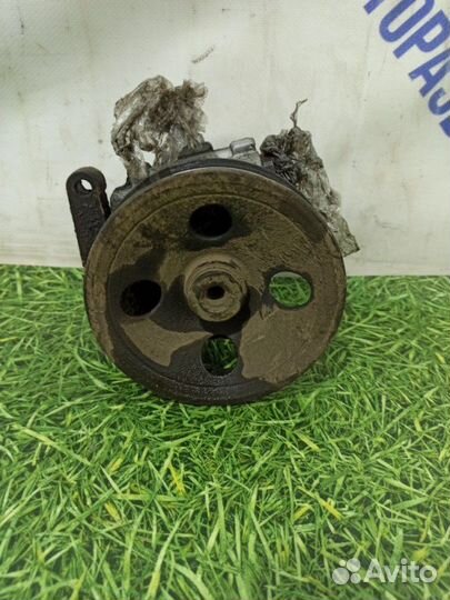 Насос гур Mercedes-Benz Ml W163 кроссовер 3.2