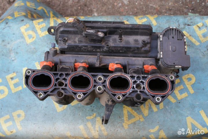 Впускной коллектор Peugeot 206