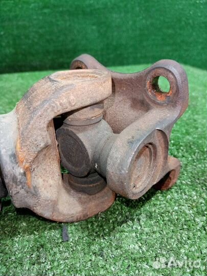 Карданный вал передний Dodge Durango 1 поколение