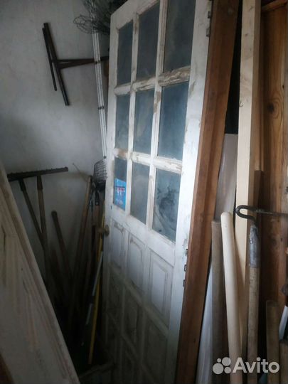 Дверь деревянная