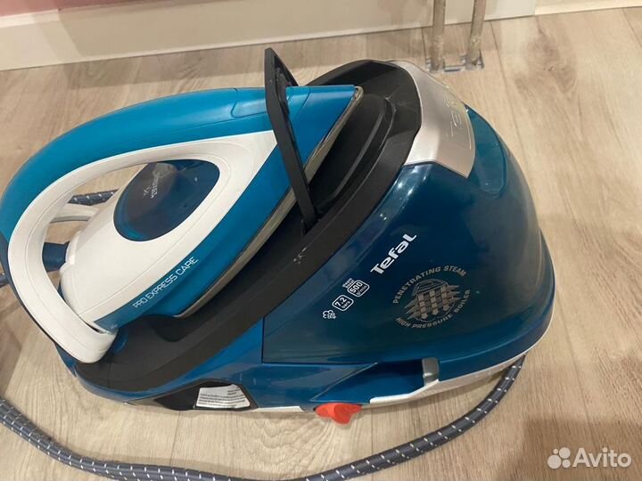 Парогенератор Tefal Pro Express Care GV9070E0