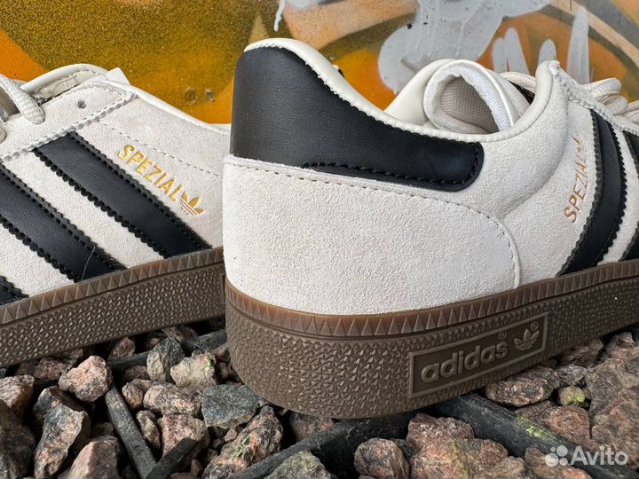 Adidas Spezial Milk