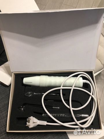 Импульсный массажёр дарсонваль (4 насадки)