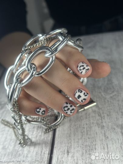 Маникюр с покрытием