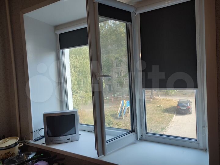 Комната 13 м² в 8-к., 2/5 эт.