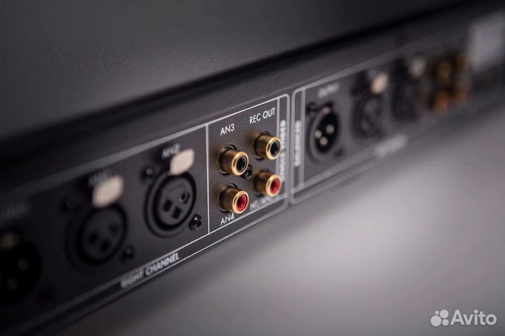 Предусилитель electrocompaniet EC 4.8 mkii