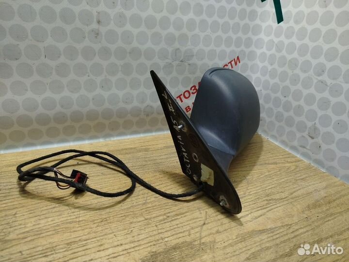 Зеркало боковое левое 6 контактов Skoda Octavia a5