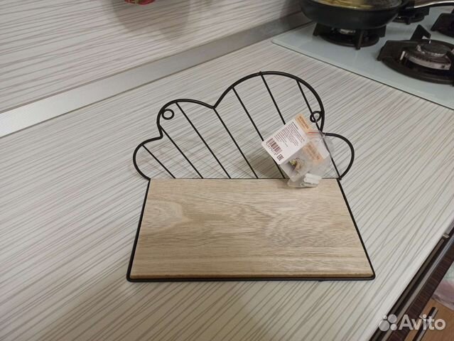 Полочка настенная