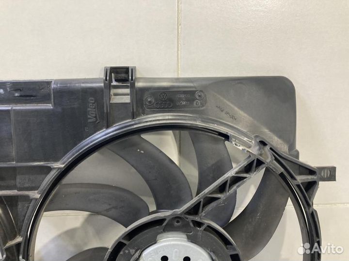 Диффузор вентилятора Audi А4 В8 8K2