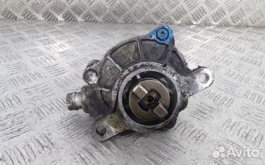 Насос вакуумный renault master 2 (DEA03KX01)