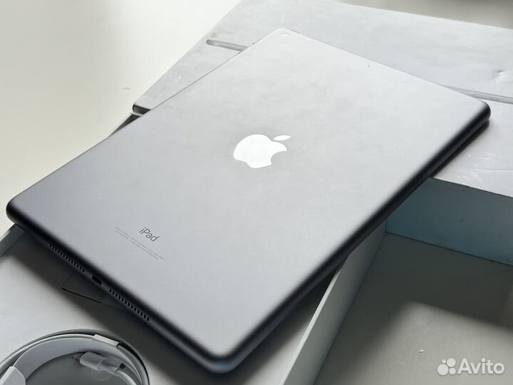 iPad 6 2018 9.7” 32GB Space Gray, Wi-Fi новый