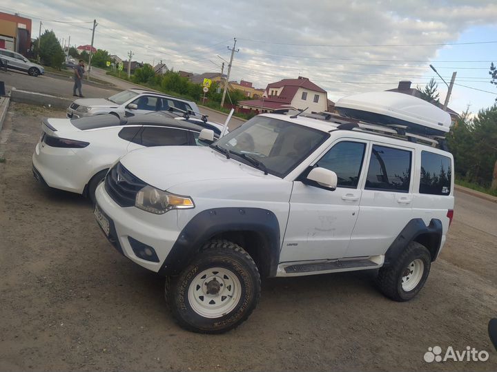 Багажник на крышу UAZ Patriot аэро поперечины