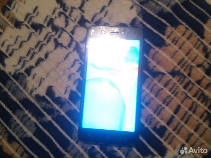 Itel A25, 16 ГБ