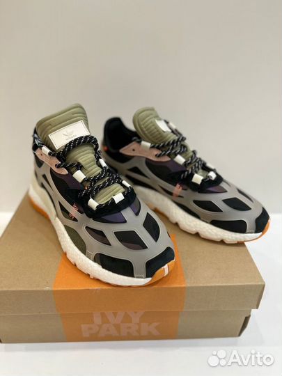 Кроссовки adidas Nite jogger IVP