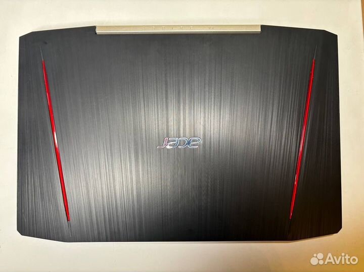 Игровой ноутбук Acer Nitro (i5-7300/8Gb/GTX1050)